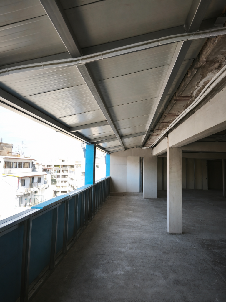 grafeia thessaloniki flatroof 01